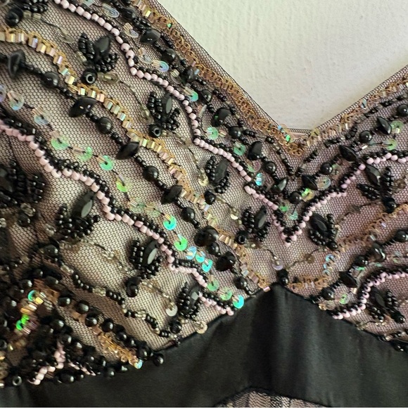 SUE WONG Nocturne Sheer Mesh Sequins Lace Embroidery Retro Vintage Dress 6 - Picture 14 of 17